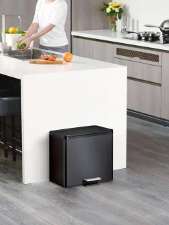 Westwing Abfalleimer Essential mit Pedal-Funktion, 20 L + 9 L