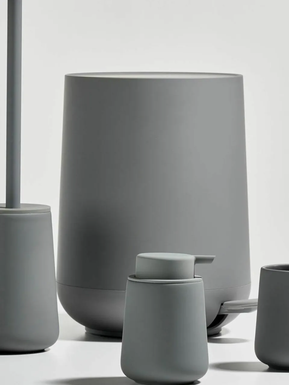 Zone Denmark Abfalleimer Nova mit Softmotion-Deckel, 5 L
