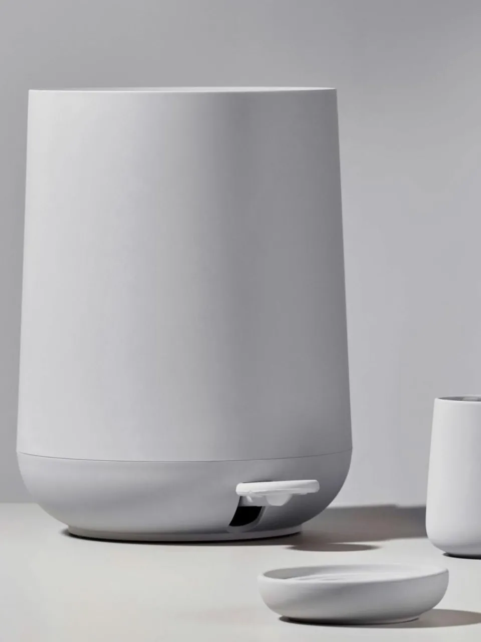 Zone Denmark Abfalleimer Nova mit Softmotion-Deckel, 5 L