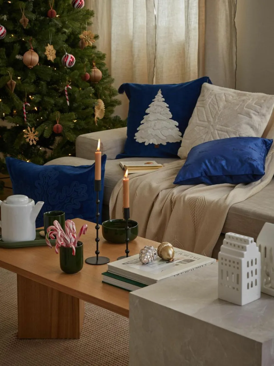 Westwing Collection Baumwolldecke Beryl mit winterlichem Motiv