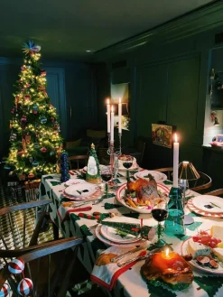 Anna + Nina Baumwoll-Tischdecke Christmas Forest