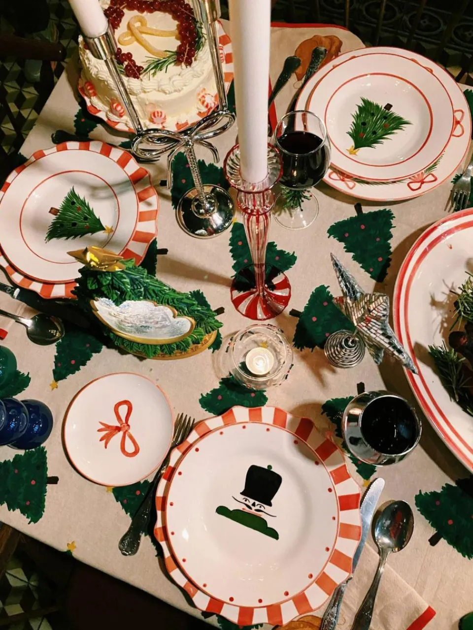 Anna + Nina Baumwoll-Tischdecke Christmas Forest