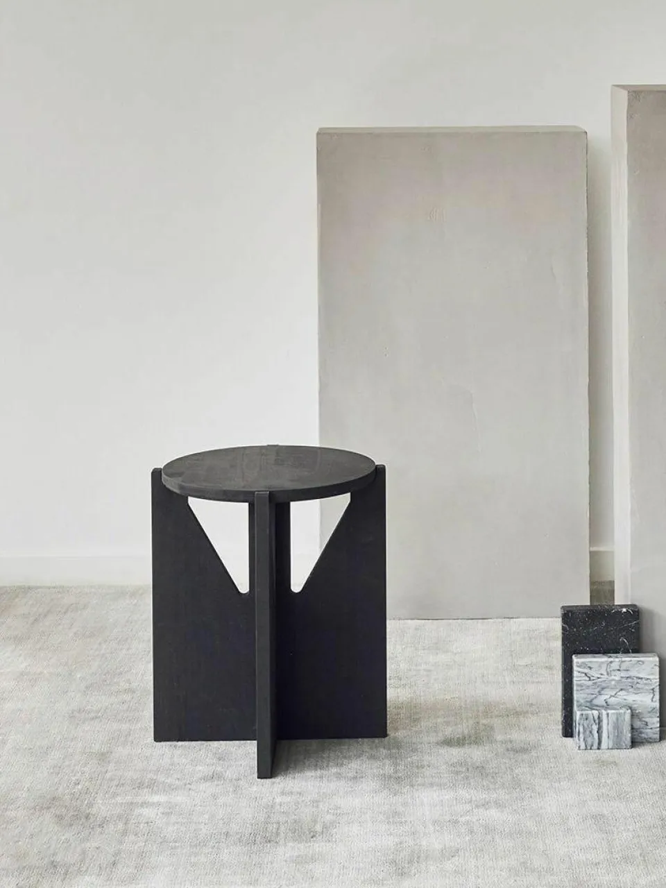 Kristina Dam Beistelltisch Future aus Eichenholz