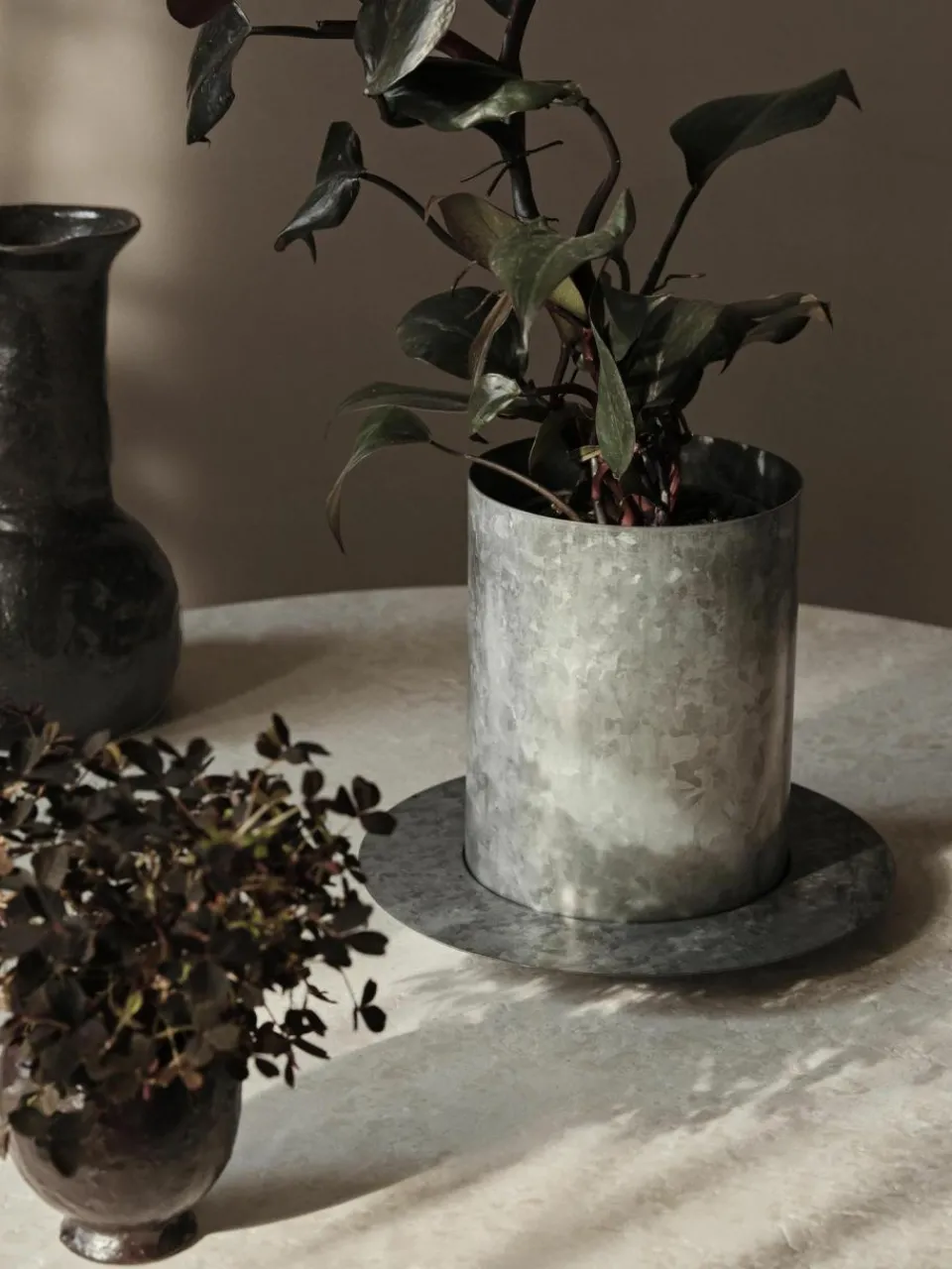 ferm LIVING Übertopf Auran, H 21 cm
