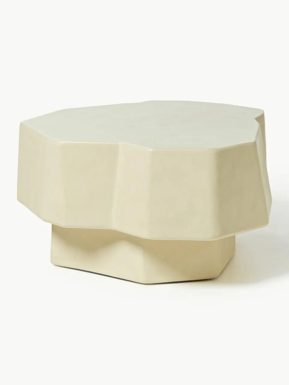 ferm LIVING Beton-Couchtisch Staffa in organischer Form