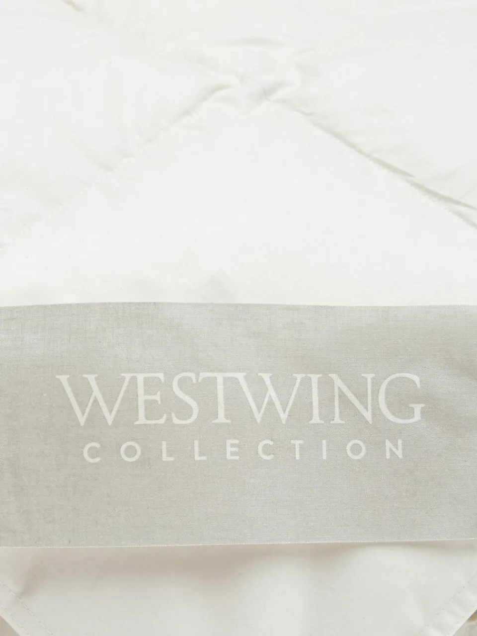 Westwing Collection Bettdecke Premium aus Bio-Daunen und Bio-Baumwolle,