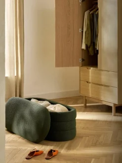 Westwing Collection Bouclé-Polsterbank Alto mit Stauraum