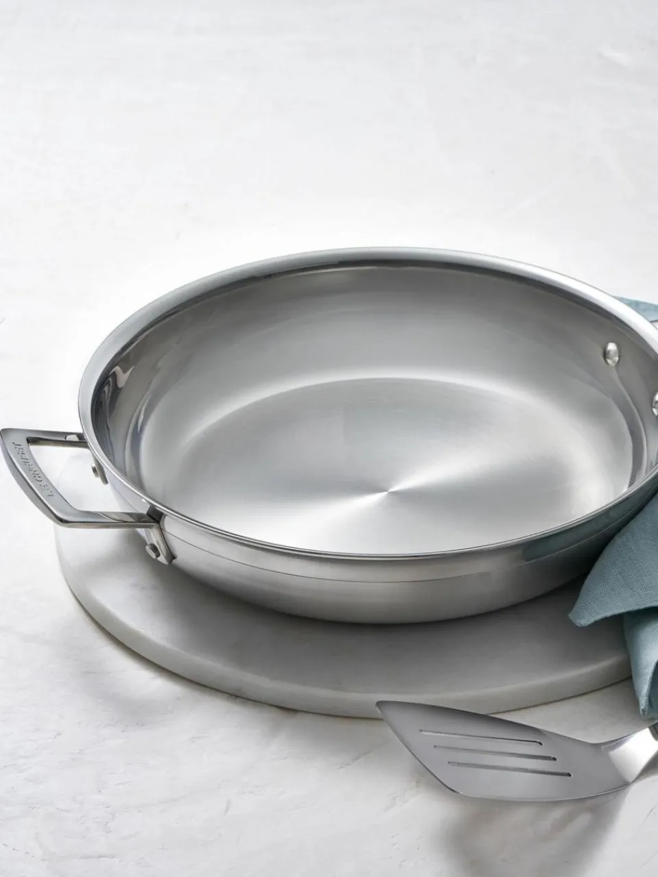 Le Creuset Bratpfanne Move mit Gegengriff aus 3-ply Edelstahl