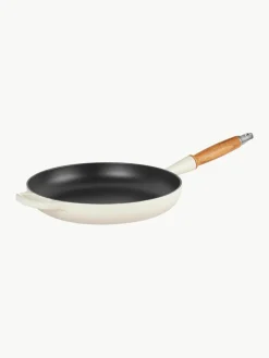 Le Creuset Bratpfanne Signature Collection aus Gusseisen mit Holzgriff
