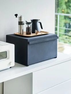 Yamazaki Brotkasten Tower mit magnetischer Öffnung