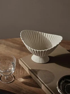 ferm LIVING Deko-Schale Fountain aus Steinzeug, B 19 cm