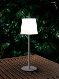 Westwing Collection Dimmbare Tischlampe Fausta mit USB-Anschluss