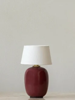 Audo Copenhagen Dimmbare Tischlampe Torso mit USB-Anschluss