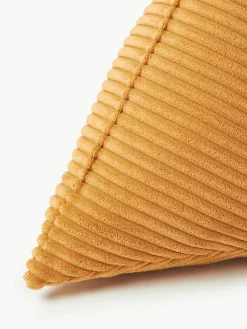 Westwing Collection Dreieckiges Cord-Kissen Kylen