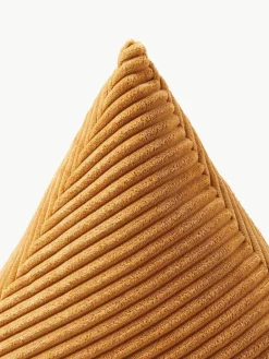 Westwing Collection Dreieckiges Cord-Kissen Kylen