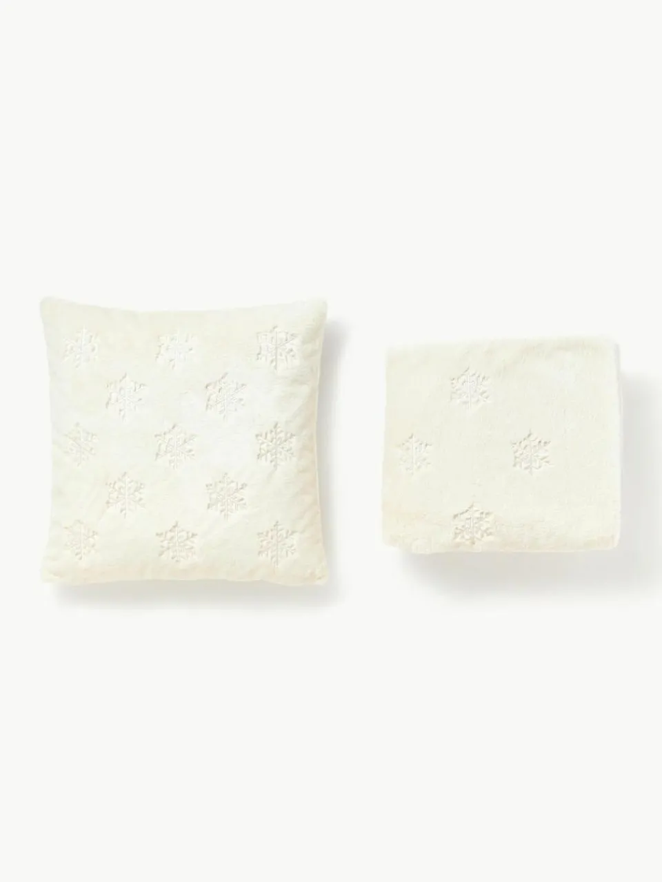 Westwing Collection Flauschige Kuscheldecke Nari mit winterlichem Motiv