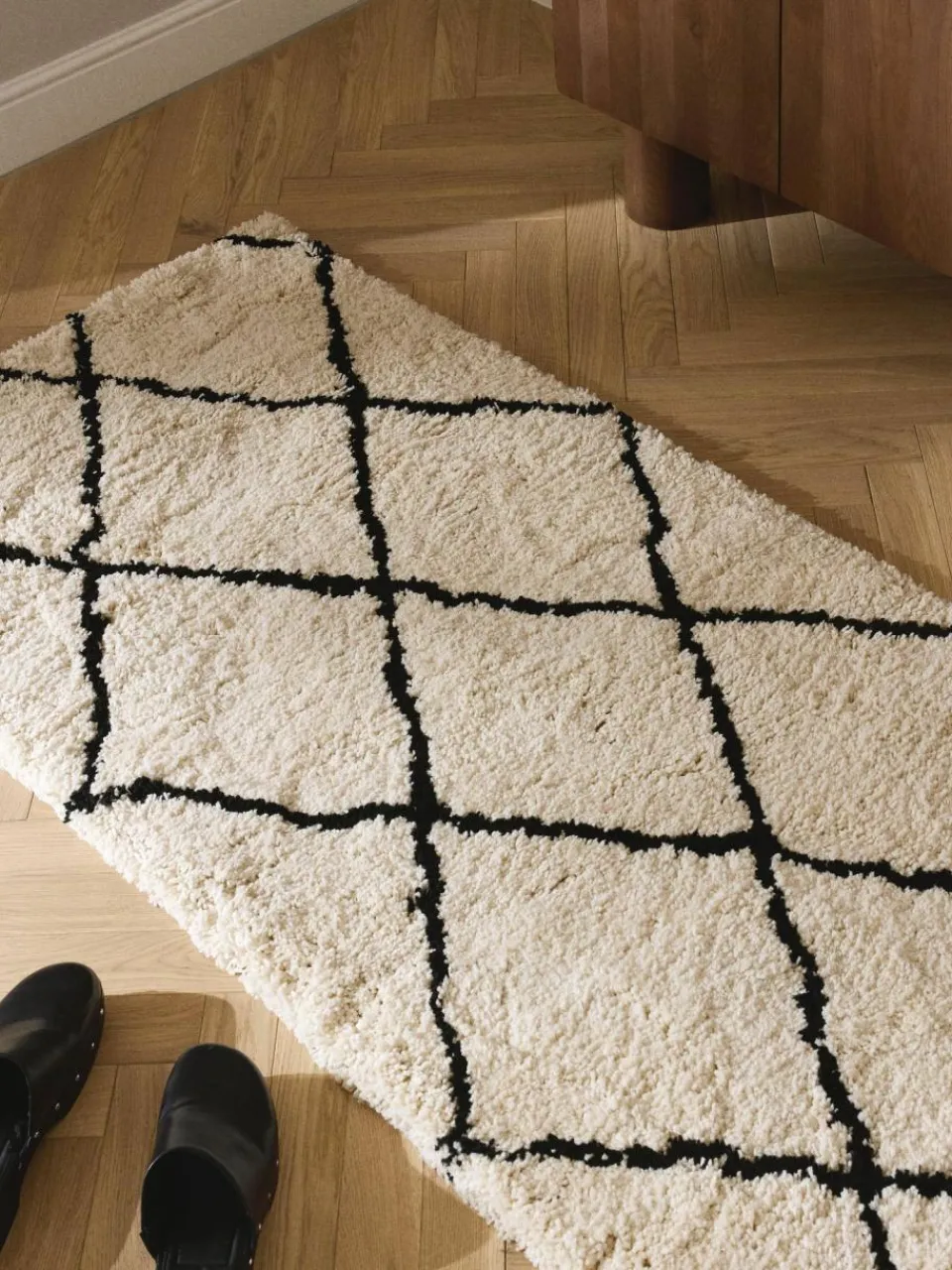 Westwing Collection Flauschiger Hochflor-Läufer Naima, handgetuftet