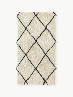 Westwing Collection Flauschiger Hochflor-Teppich Naima, handgetuftet