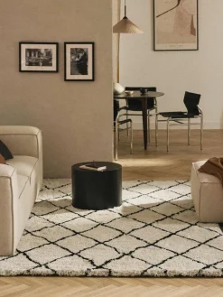 Westwing Collection Flauschiger Hochflor-Teppich Naima, handgetuftet