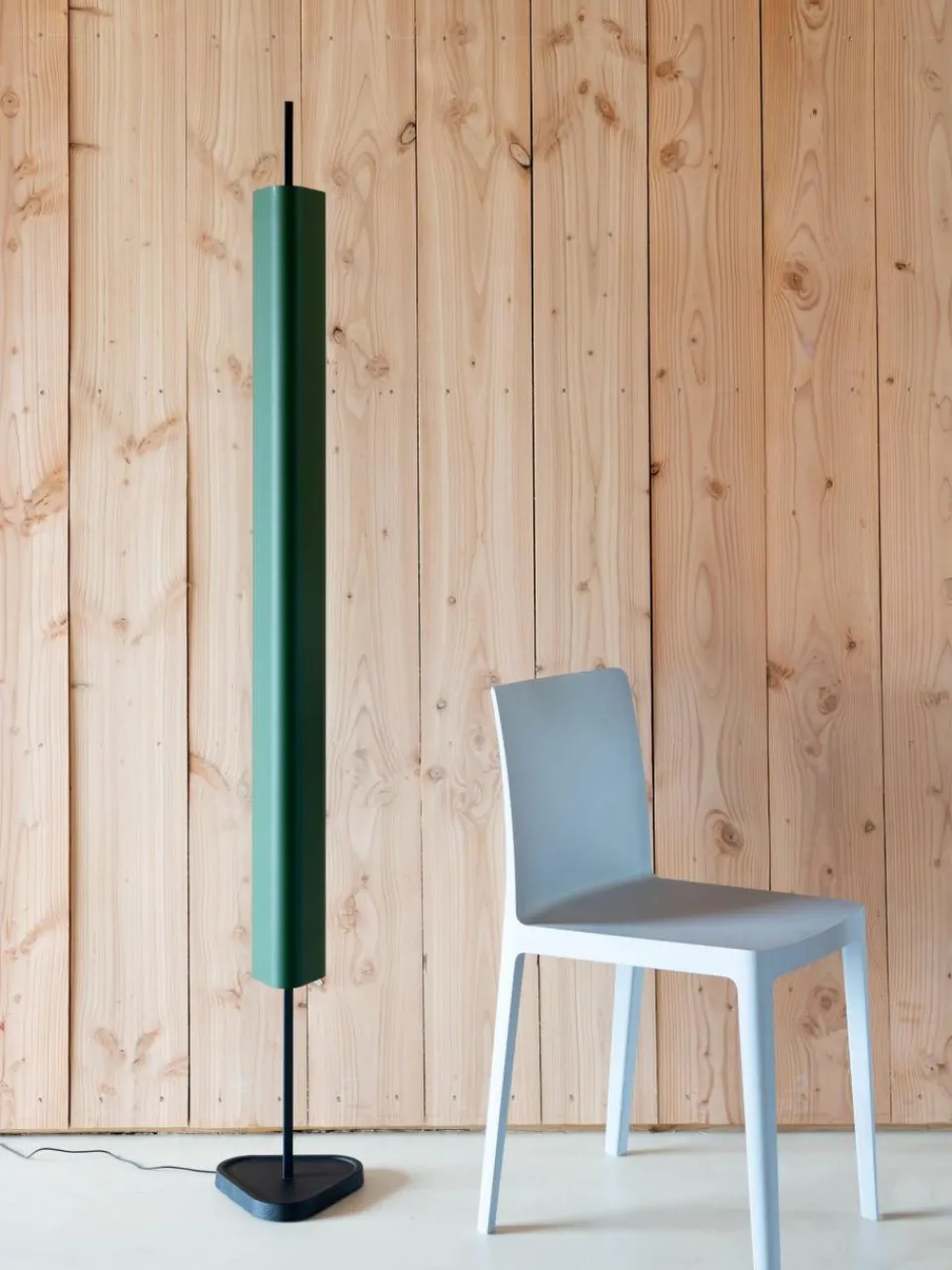 Flos Große dimmbare LED-Stehlampe Emi