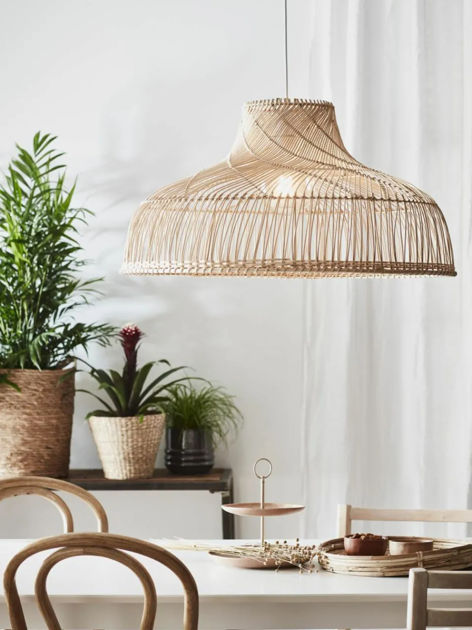 Markslöjd Große Pendelleuchte Braid aus Rattan