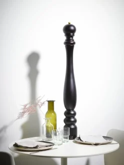 Peugeot Saveurs Große Pfeffermühle Paris aus Buchenholz, H 80 cm