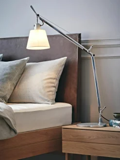 Artemide Große verstellbare Schreibtischlampe Tolomeo Basculante