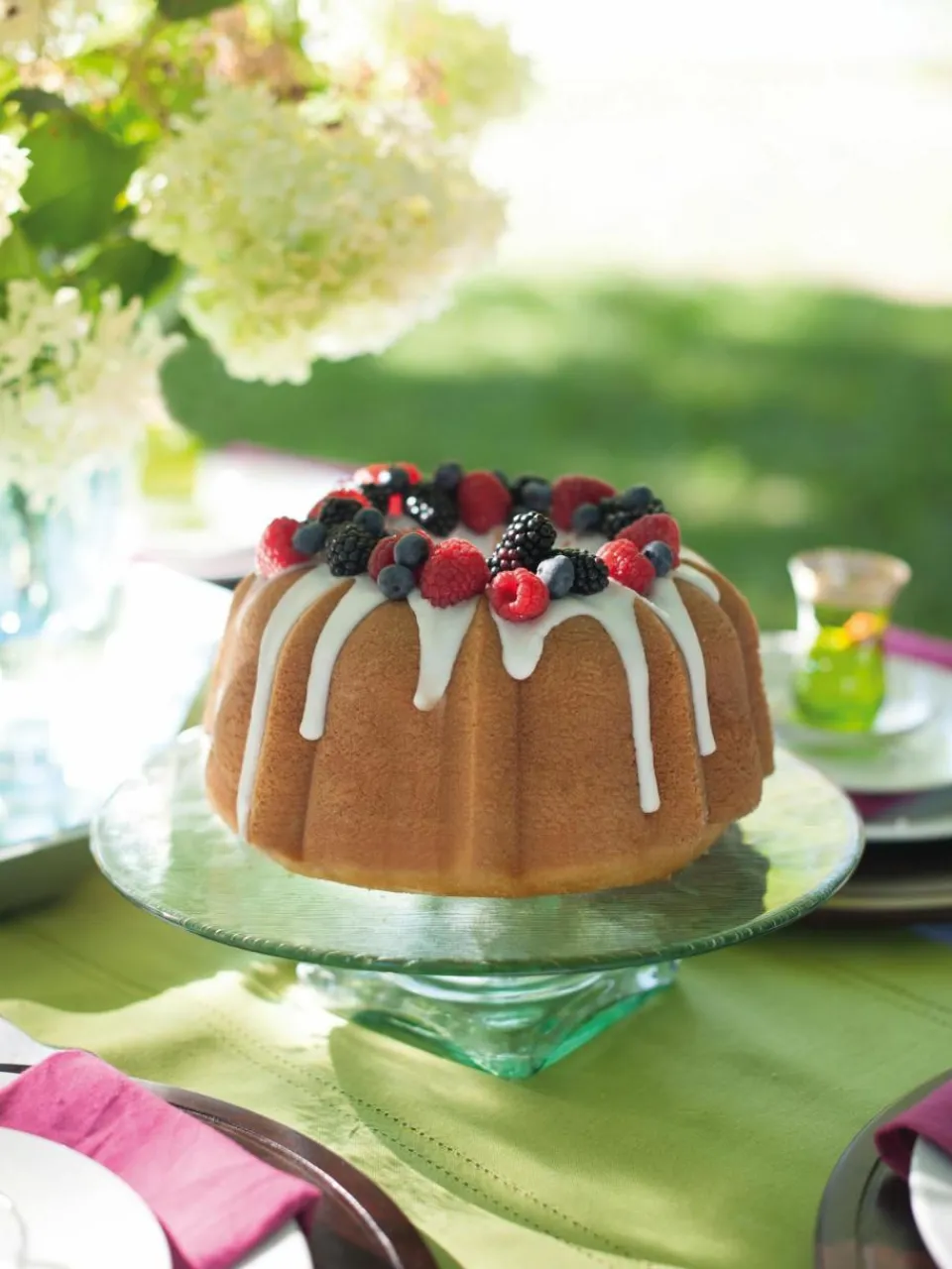 Nordic Ware Gugelhupfform Anniversary mit Antihaftbeschichtung, in verschiedenen Größen