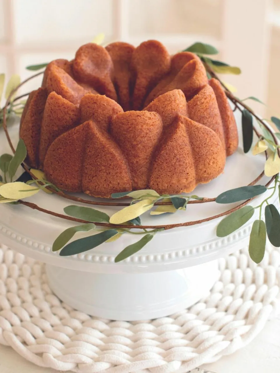 Nordic Ware Gugelhupfform Magnolia mit Antihaftbeschichtung