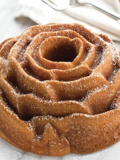 Nordic Ware Gugelhupfform Rose mit Antihaftbeschichtung