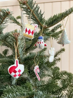 Cam Cam Copenhagen Handbestickte Stoff-Baumanhänger Nutcracker, 3er-Set