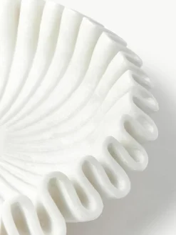 Westwing Collection Handgefertigte Deko-Schale Santorini aus Marmor, Ø 31 cm