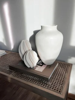 Noma Studio Handgefertigte Design-Kerze Florence, H 19 cm