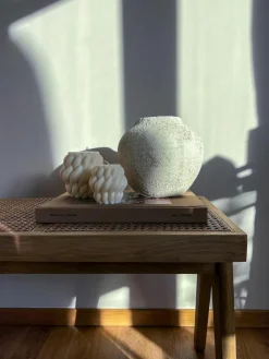 Noma Studio Handgefertigte Design-Kerze Karla, H 11 cm