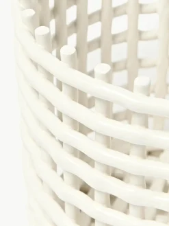 ferm LIVING Handgefertigter Aufbewahrungskorb Nalan aus Keramik, H 21 cm