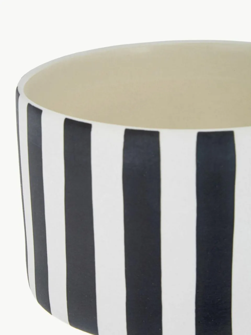 Oyoy Living Design Handgefertigter Übertopf Toppu aus Keramik, H 24 cm