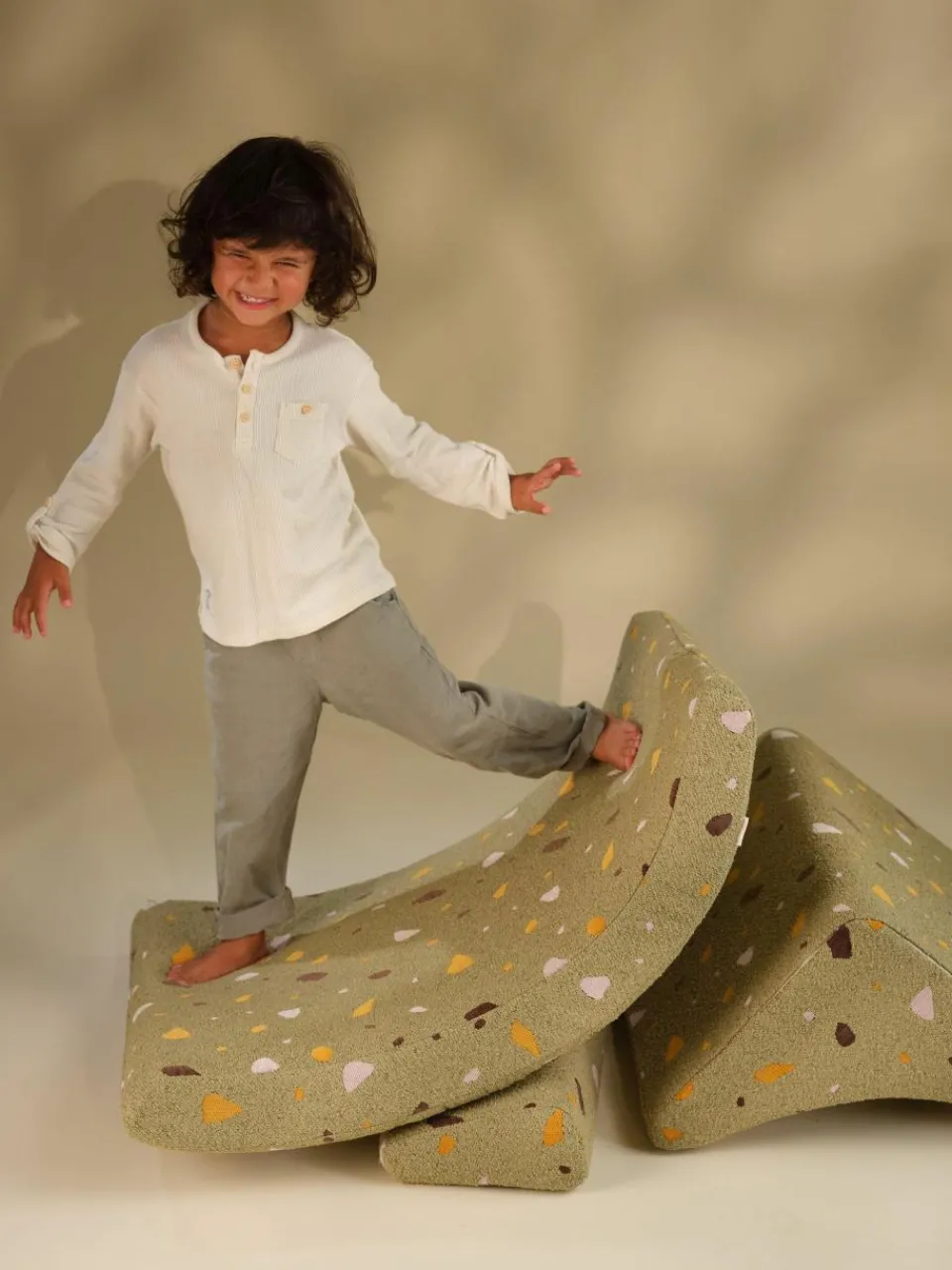 Kinder Wigiwama Handgefertigter Bouclé-Kindersessel Moon