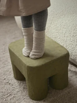 Kinder ferm LIVING Kids Handgefertigter Kinderhocker Podo
