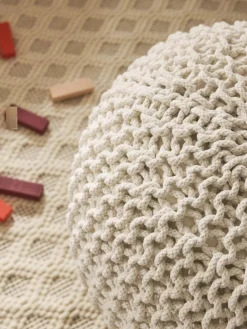 Westwing Collection Handgefertigter Strickpouf Dori
