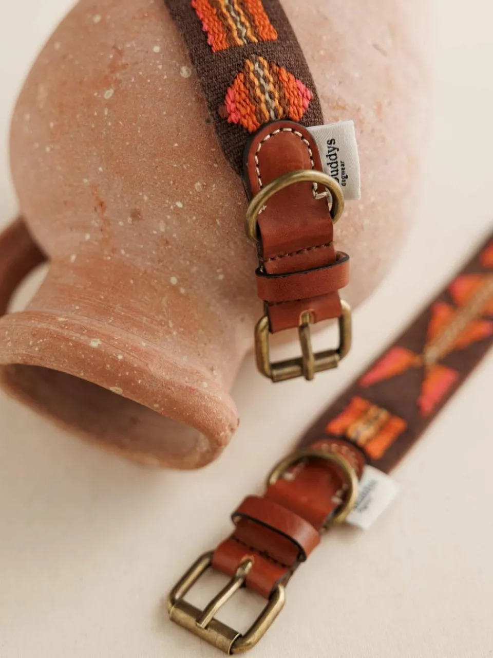 Buddys Dogwear Handgefertigtes Haustier-Halsband Etna, in verschiedenen Größen