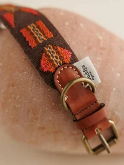 Buddys Dogwear Handgefertigtes Haustier-Halsband Etna, in verschiedenen Größen
