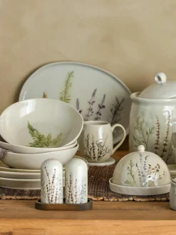 Bloomingville Handgemachte Servierplatte Bea mit Gräser-Motiv