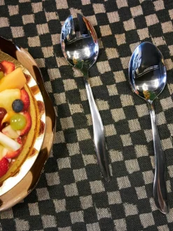 ByOn Hochglanzpoliertes Salatbesteck Waverly