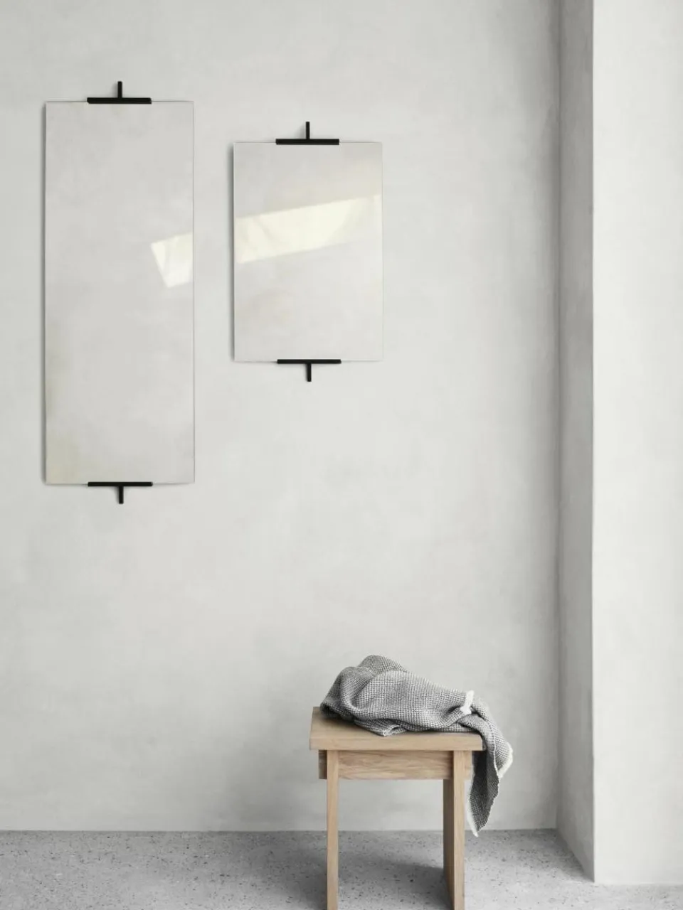 Kristina Dam Hocker Japanese aus Eichenholz