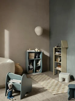 Kinder ferm LIVING Kids Holz-Loungekinderstuhl Slope mit Bücherregal