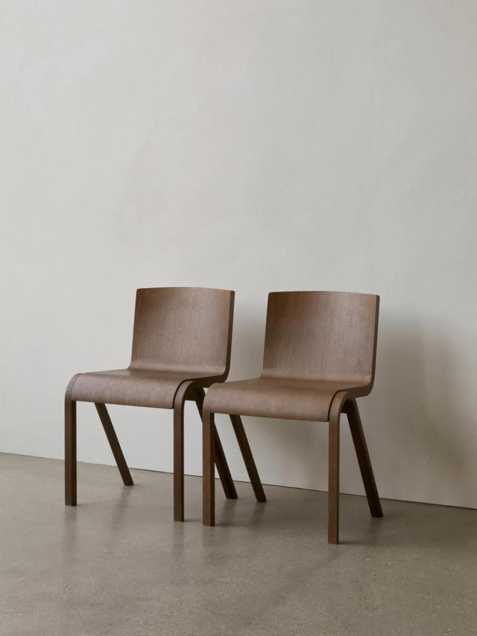 Audo Copenhagen Holz-Stuhl Ready Dining