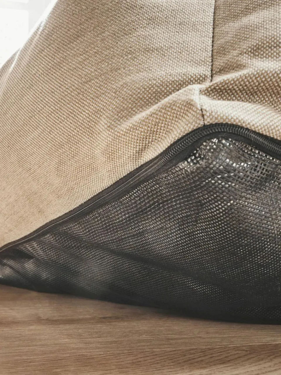Laboni In- & Outdoor-Hundebett Smooth, in verschiedenen Größen