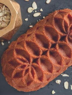 Nordic Ware Kastenform Jubilee mit Antihaftbeschichtung