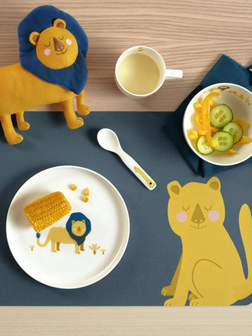 Kinder Asa Selection Kindergeschirr-Set Leo Löwe, 5-tlg.