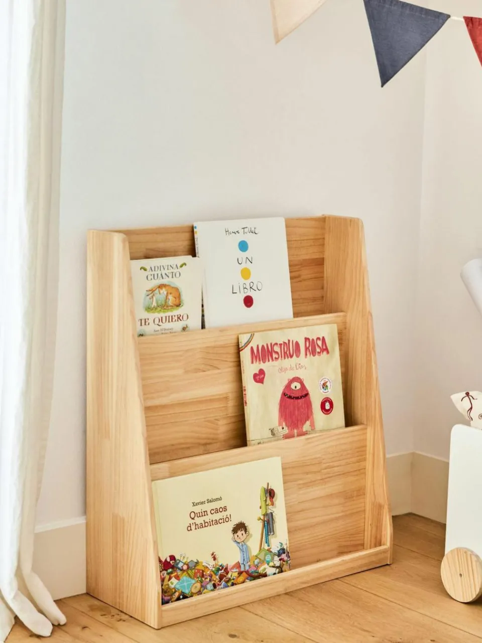 Kinder Westwing Kinder-Regal Adiventina aus Kiefernholz